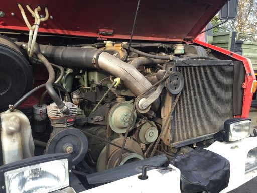 Z8899 - U1300L RW1 - OL273 Unimog U1300L RW1 Firetruck