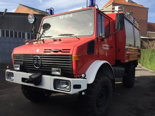 Z8899 - U1300L RW1 - OL273 Unimog U1300L RW1 Firetruck