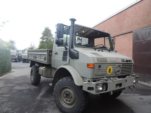 Z8987 - V22100 - Unimog U1350L - Belgisch leger Unimog U1350L Belgian army, close to new, only 6695 km