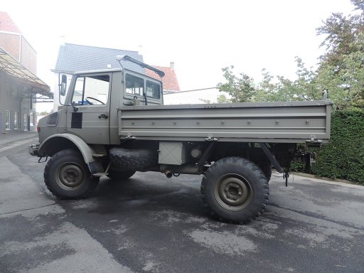 Z8987 - V22100 - Unimog U1350L - Belgisch leger Unimog U1350L Belgian army, close to new, only 6695 km