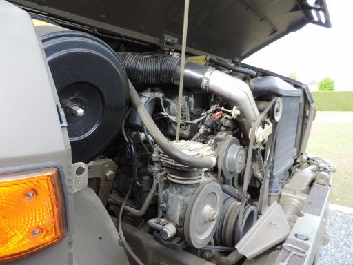 Z8999 - V23389 Unimog U1350L Belgian army, AS NEW