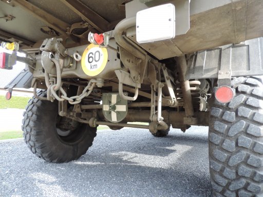 Z8999 - V23389 Unimog U1350L Belgian army, AS NEW